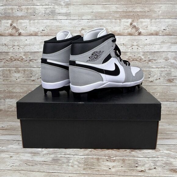 Air Jordan 1 Retro MCS Light Smoke Grey Size 8.5 Baseball Cleats AV5354-012 - Picture 3 of 13